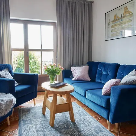 Nad Jeziorem Apartment